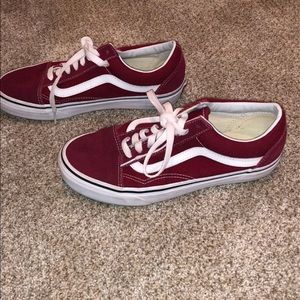Vans Maroon M7 W8.5